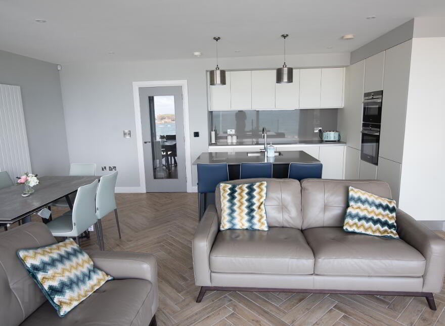 Flat 6, 12a Atlantic Point, Portstewart, BT55 7AB