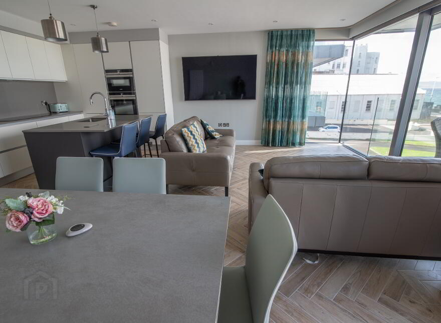 Flat 6, 12a Atlantic Point, Portstewart, BT55 7AB