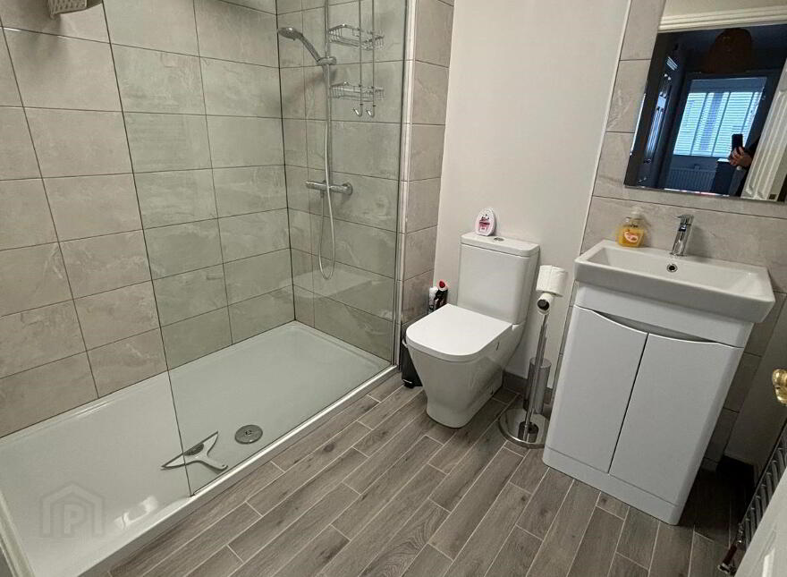 51 Old Castle Court (Student Let), Portrush, BT56 8GR
