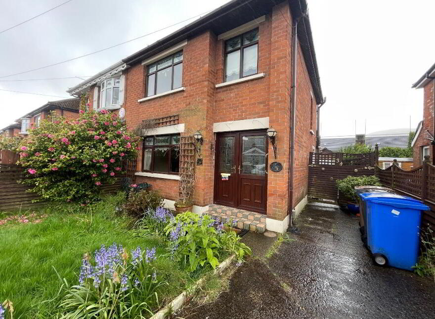 34 Mountainview Parade, Belfast, BT14 7GY photo