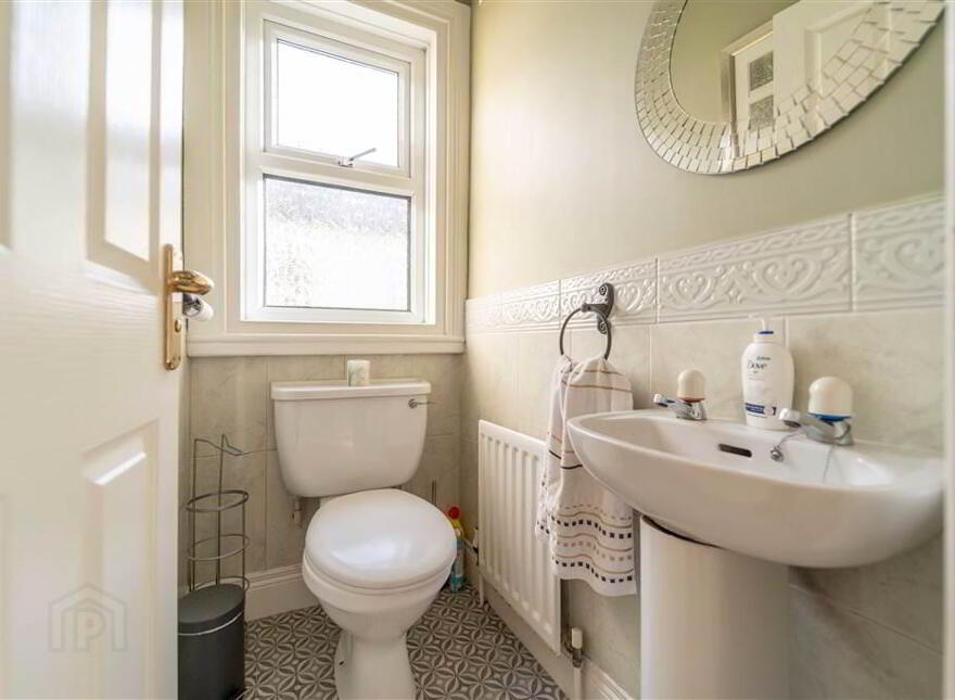 44 Victoria Road, Bangor, BT20 5EX