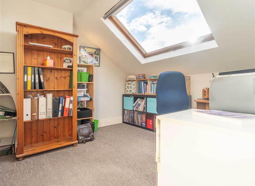 44 Victoria Road, Bangor, BT20 5EX