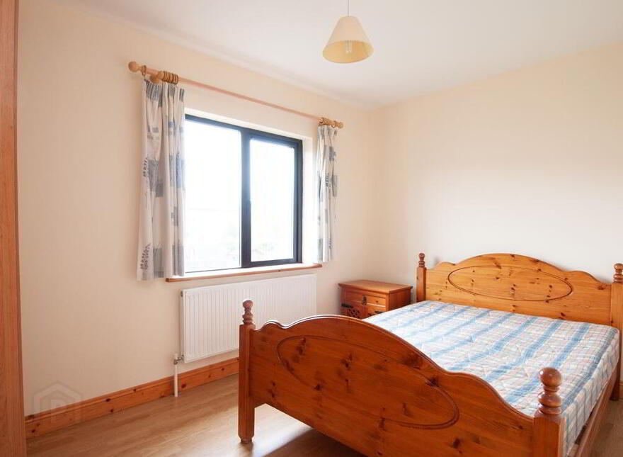30 Pearsons Brook, Gorey, Wexford, Y25K248
