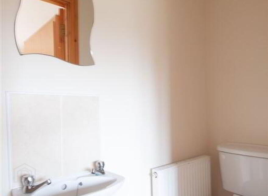 30 Pearsons Brook, Gorey, Wexford, Y25K248