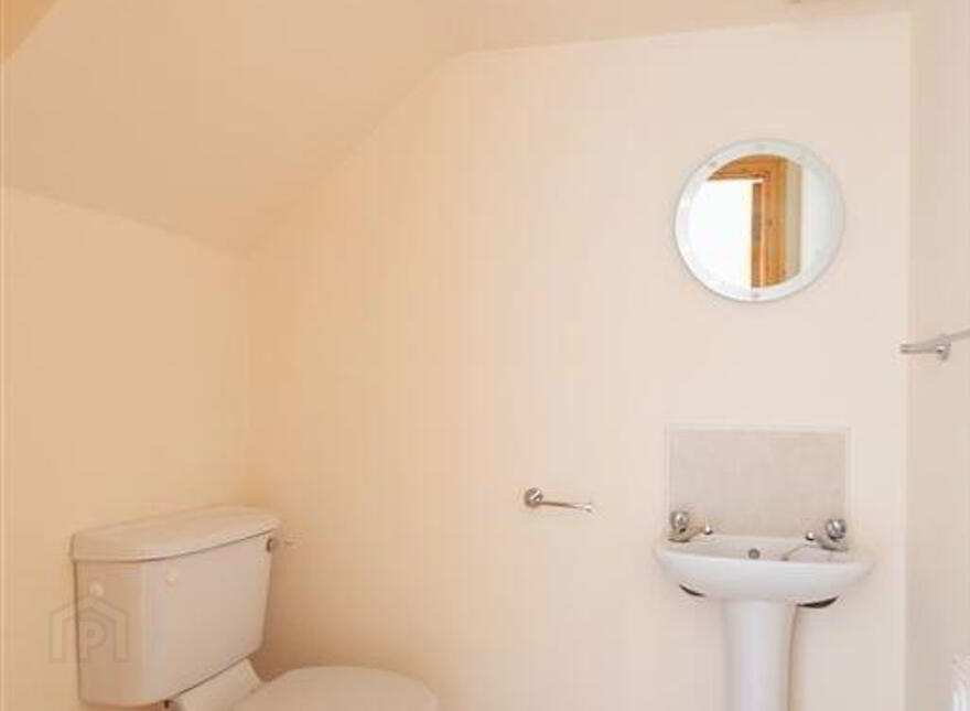 30 Pearsons Brook, Gorey, Wexford, Y25K248