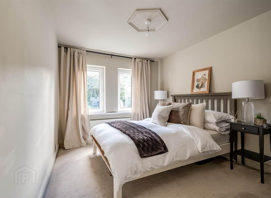 193 Lower Braniel Road, Belfast, BT5 7NP
