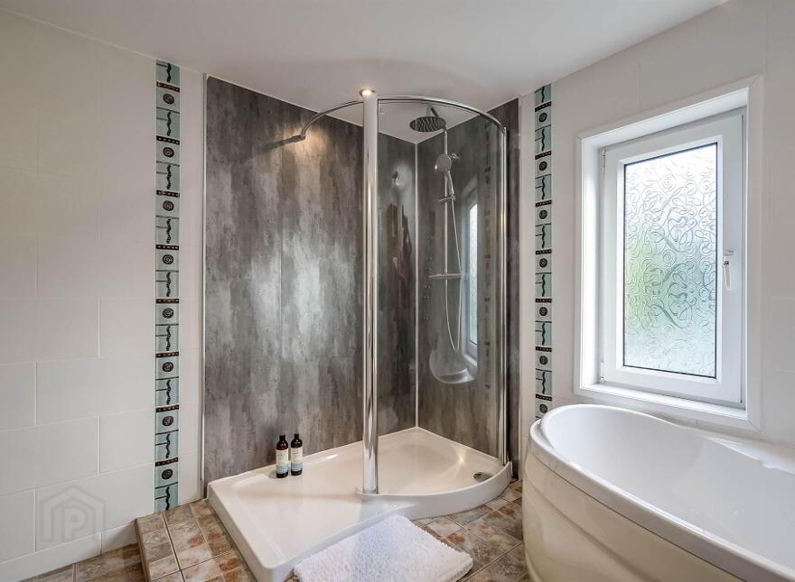 193 Lower Braniel Road, Belfast, BT5 7NP