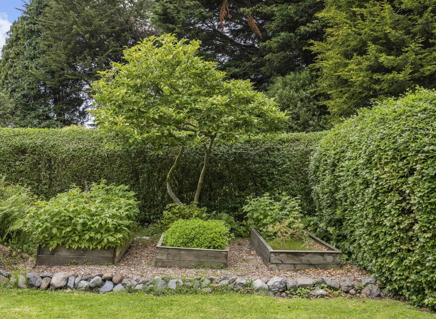 'Ballywooley House', 173 Crawfordsburn Road, Crawfordsburn, BT19 1BT