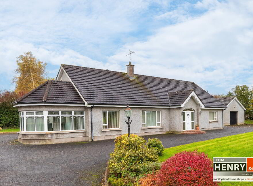 35 Lisnamonaghan Road, Castlecaulfield, Dungannon, BT70 3NH photo