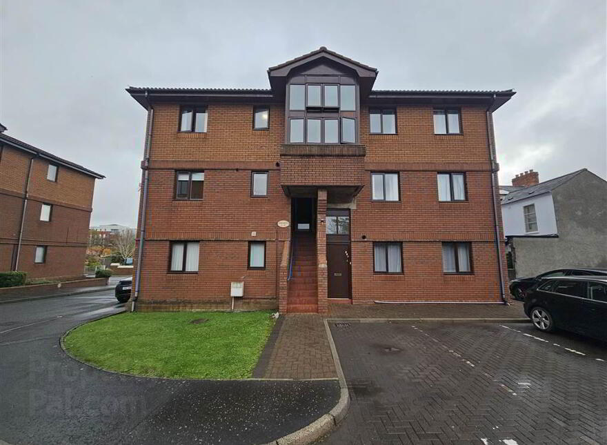 6 Lockside Court, Belfast, BT9 5GQ photo