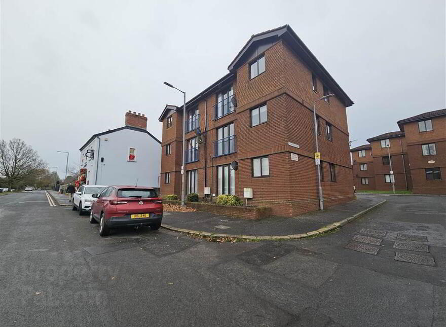 6 Lockside Court, Belfast, BT9 5GQ photo