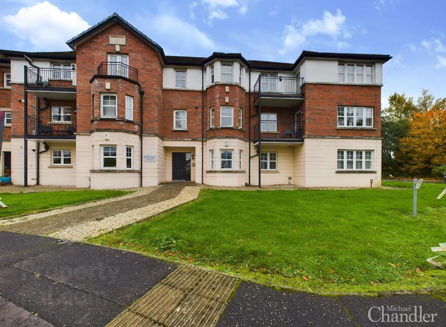 Apartment 9 Beech House 28 Beech Heights, Annadale, Belfast, BT7 3LQ photo