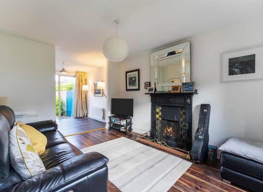 29 Blackwood Crescent, Helen's Bay, BT19 1TJ