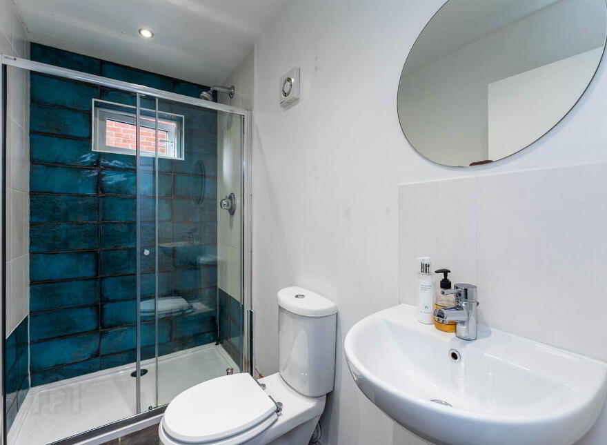 29 Blackwood Crescent, Helen's Bay, BT19 1TJ