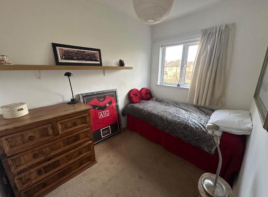 29 Blackwood Crescent, Helen's Bay, BT19 1TJ