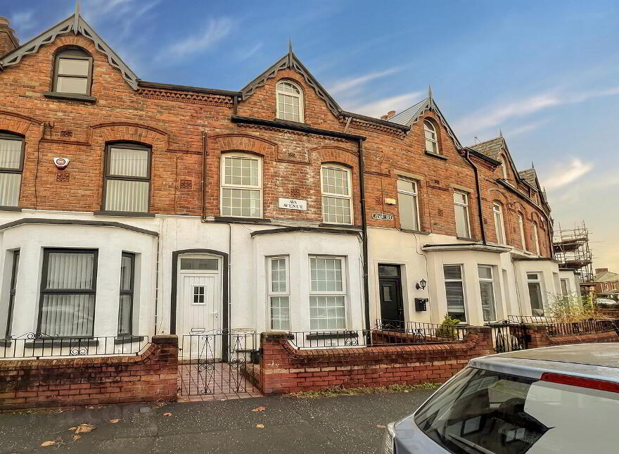 18 Ava Avenue, Belfast, BT7 3BN photo