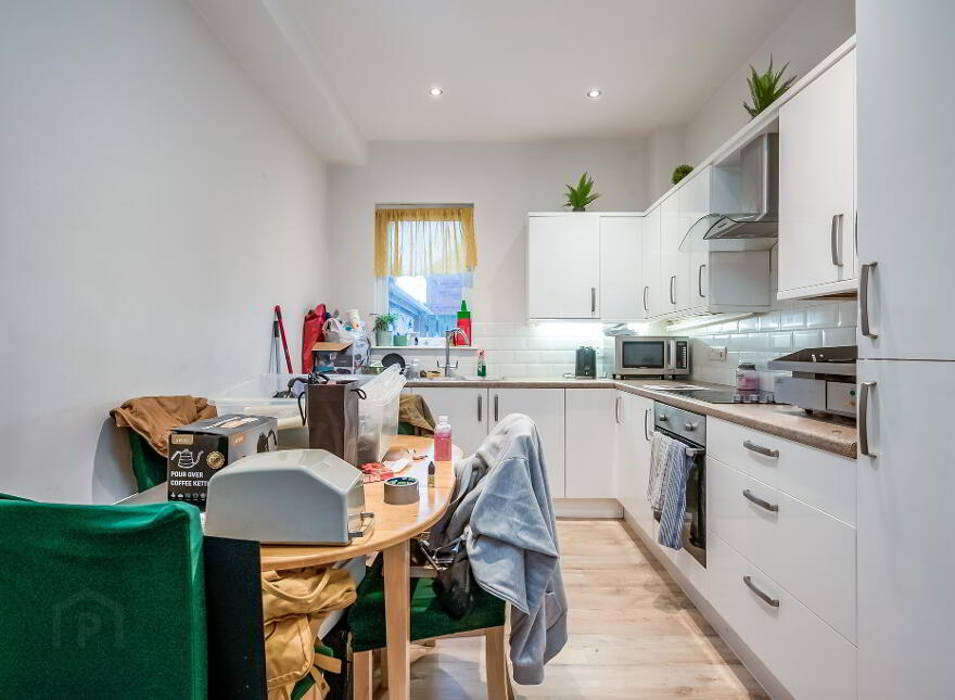 93 Cregagh Road, Belfast, BT6 8PY