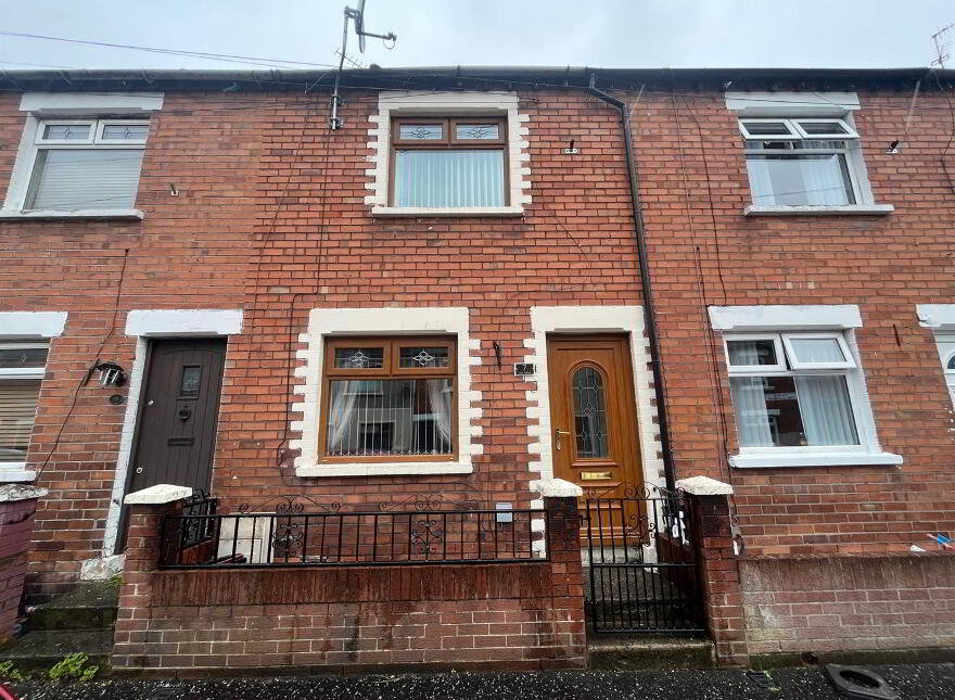 7 Iris Drive, Belfast, BT12 7BJ photo