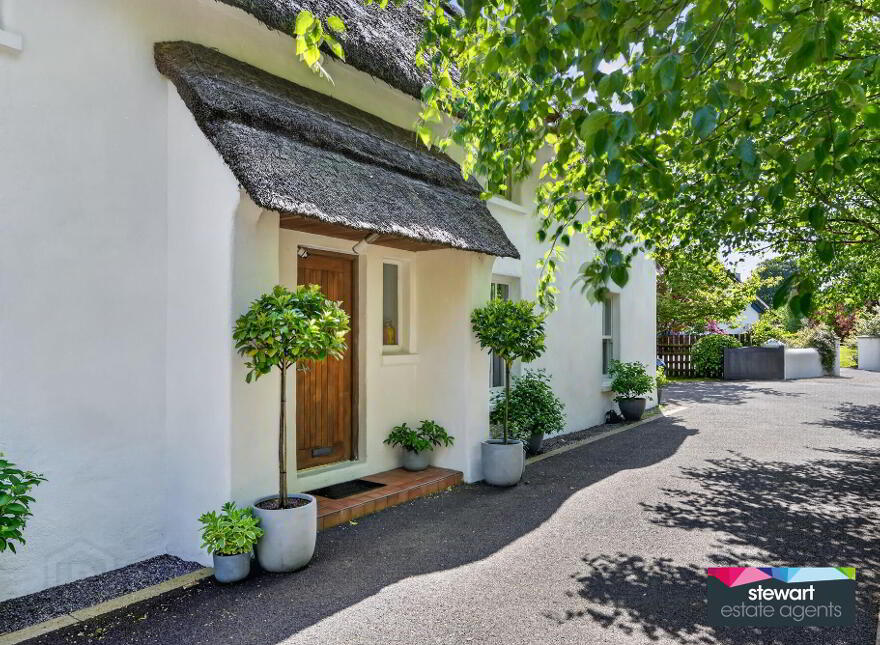 The Thatch, 180 Lurgan Road, Magheralin, BT67 0QS
