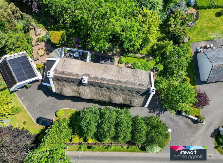 The Thatch, 180 Lurgan Road, Magheralin, BT67 0QS