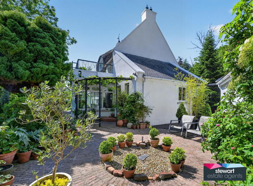 The Thatch, 180 Lurgan Road, Magheralin, BT67 0QS