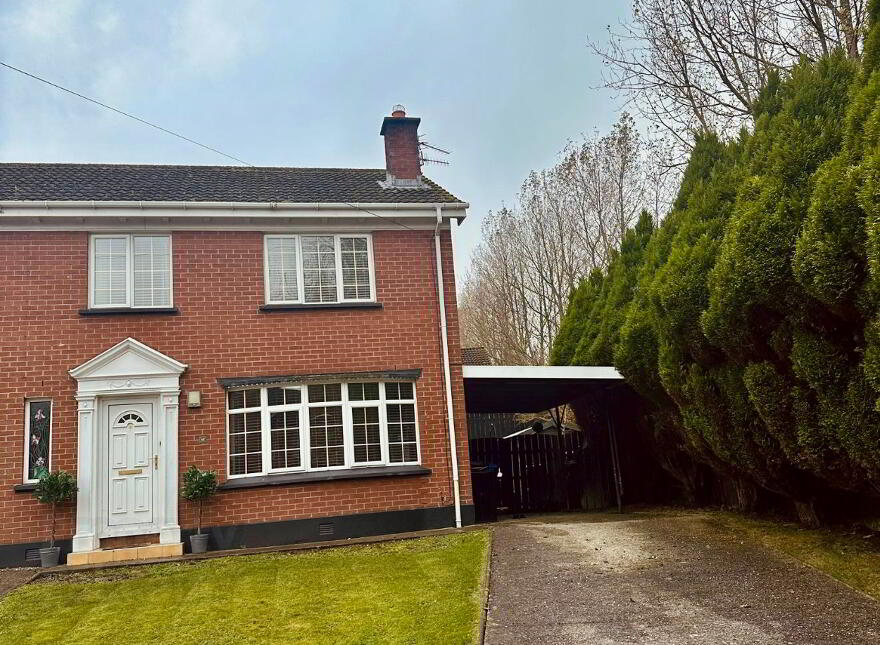 43 Canterbury Park, Kilfennan, L'Derry, BT47 6BX photo