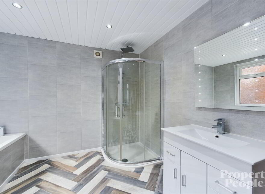 4 Orient Gardens, Belfast, BT14 6LH
