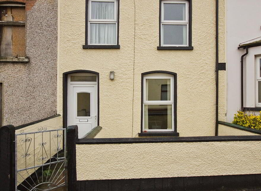 17 Hawthorn Terrace, Derry, BT48 0DT photo