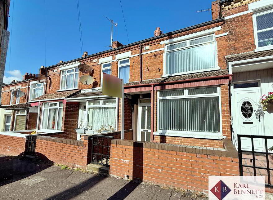 96 My Ladys Road, Belfast, BT6 8FB photo