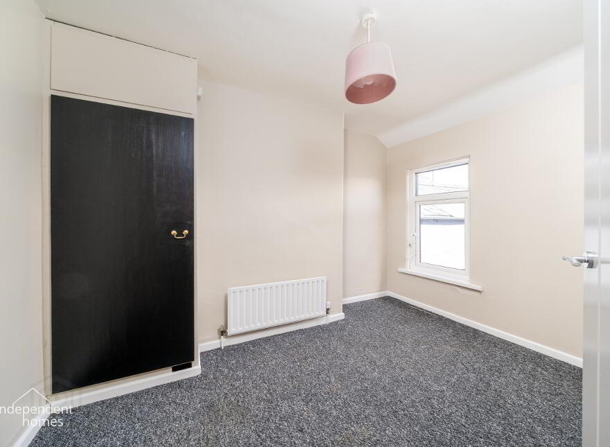 36 Glynn Road, Larne, BT40 3BB