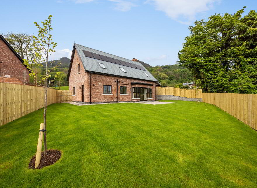The Baylis, Ben Eadan Wood, Antrim Road, Belfast