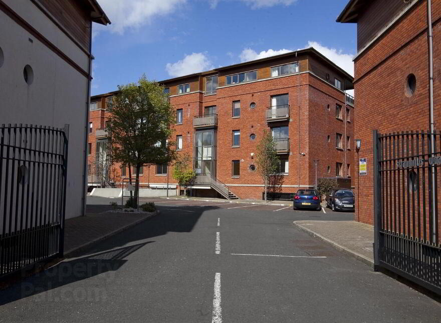 81 Stranmillis Wharf, Belfast, BT9 5GN photo