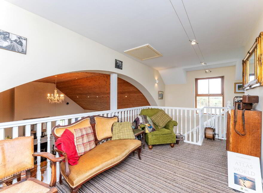Longview Lodge, 7a Inishargy Road, Kircubbin, Newtownards, BT22 2RG