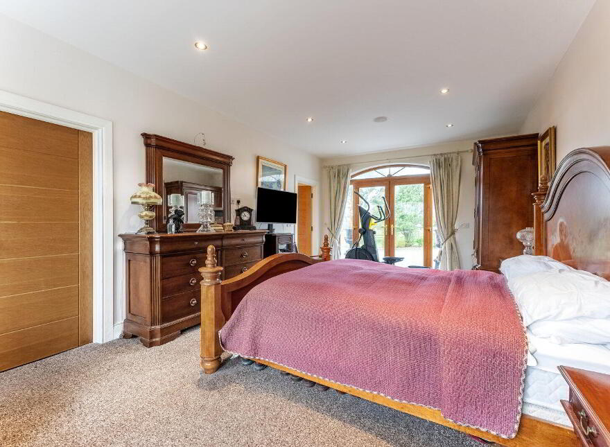 Longview Lodge, 7a Inishargy Road, Kircubbin, Newtownards, BT22 2RG