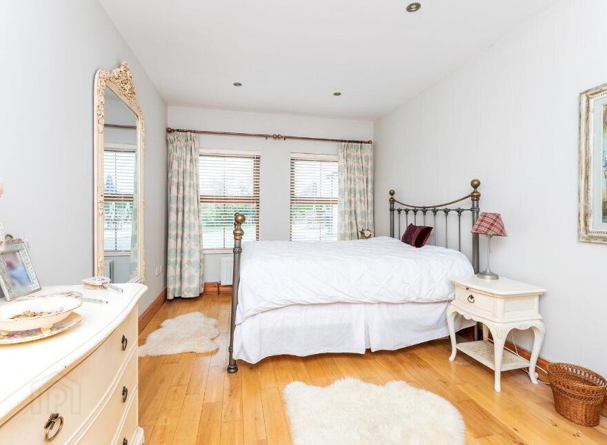 Longview Lodge, 7a Inishargy Road, Kircubbin, Newtownards, BT22 2RG