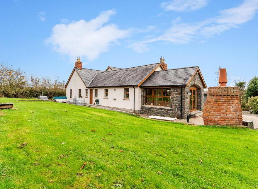 Longview Lodge, 7a Inishargy Road, Kircubbin, Newtownards, BT22 2RG