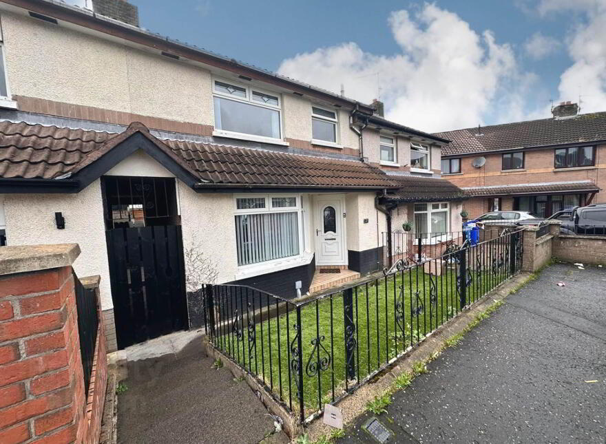 20 Rosgoill Gardens, Belfast, BT11 9QY photo