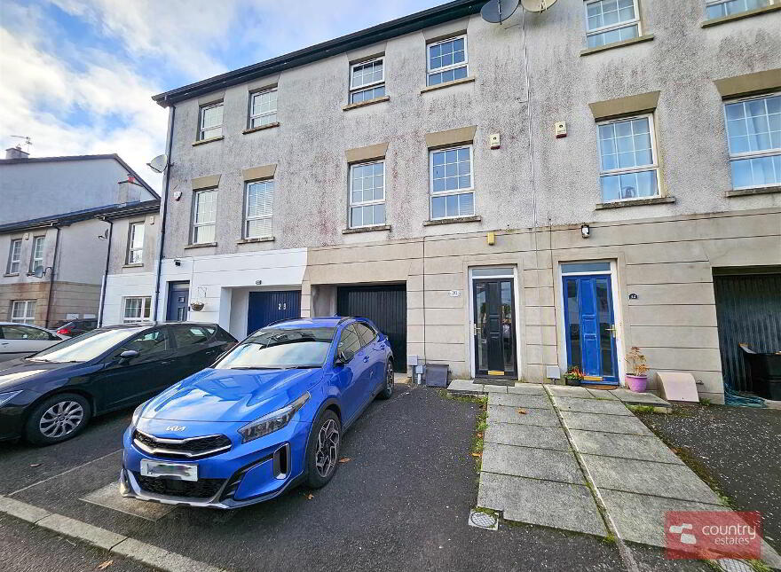 30 Old Shore Court, Carrickfergus, BT38 8WN photo 2