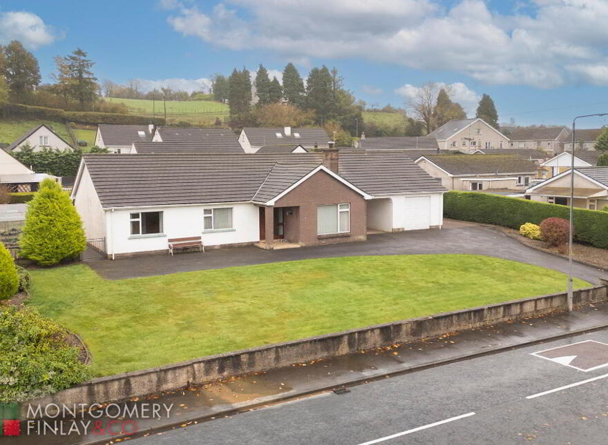 17 Makenny Road, Enniskillen, Ballinamallard, BT94 2AY photo