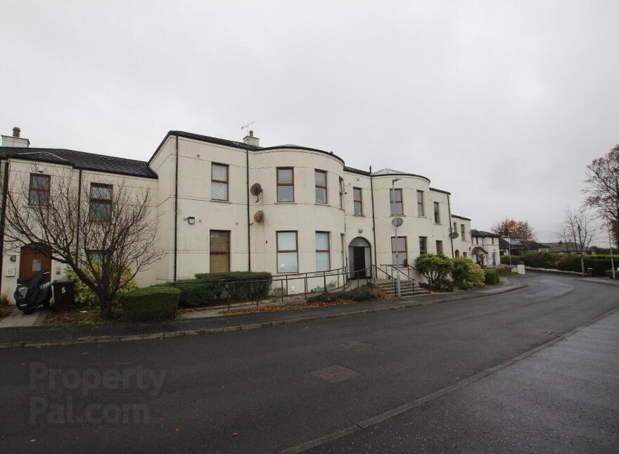 17 Collinbridge Manor, Newtownabbey, BT36 7YR photo