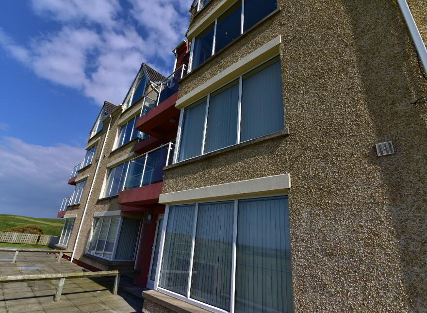 46 The Links, Portrush, BT56 8SX