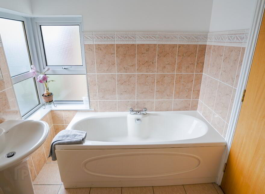 46 The Links, Portrush, BT56 8SX