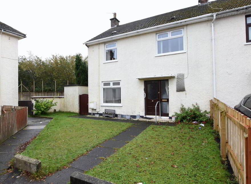 14 Shimna Close, Newtownards, BT23 4PE photo