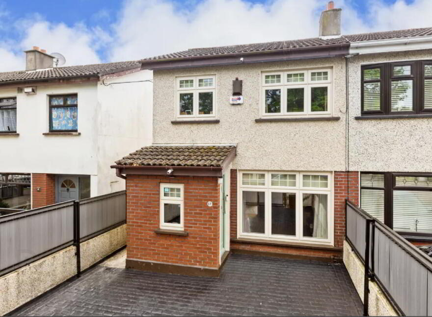 Wheatfield Grove, Clondalkin, Dublin, D22 photo