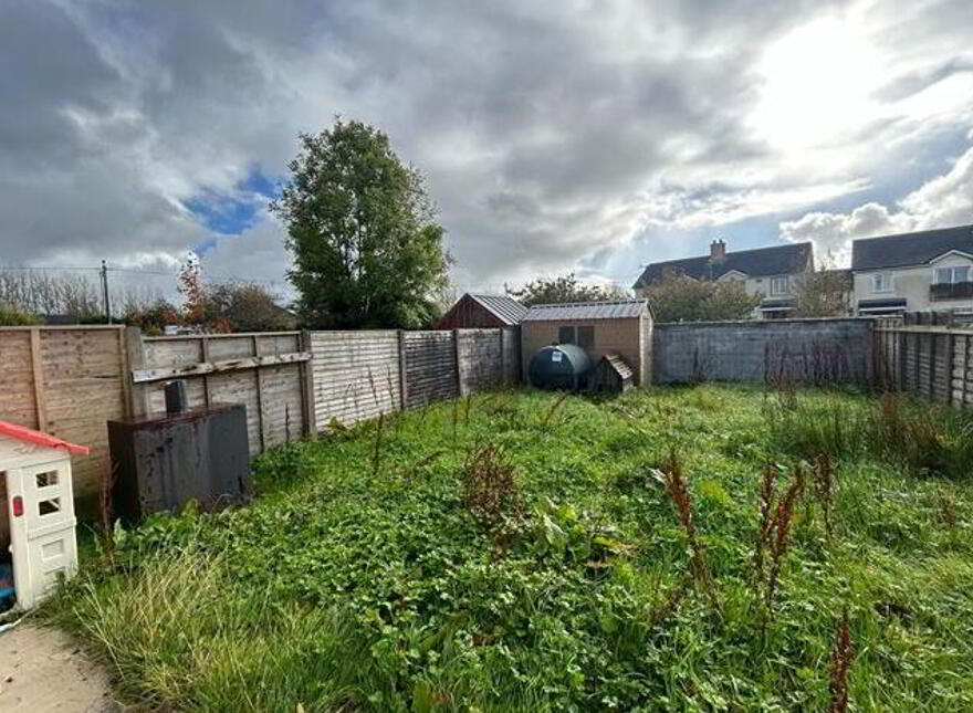 4 Castlecourt, Ballaghaderreen, F45XN81