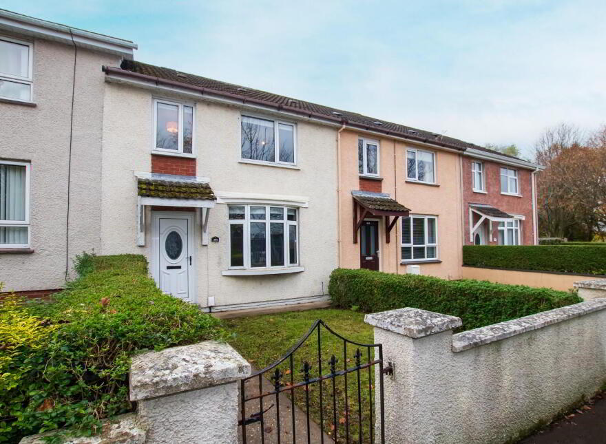 490 Carnhill, Derry / Londonderry, BT48 8BX photo