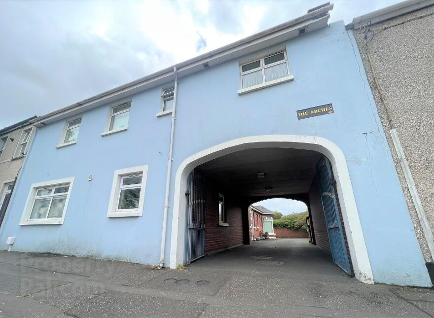 Apt 2 The Arches, 141a Larne Road, Carrickfergus, BT38 7NN photo