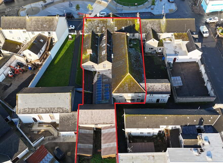 4-7 The Diamond, Castlederg, BT81 7AR