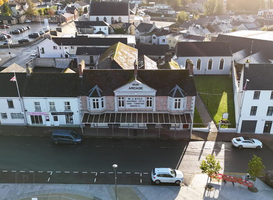 4-7 The Diamond, Castlederg, BT81 7AR