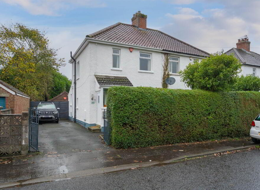 51 Summerhill Avenue, Stormont, Belfast, BT5 7HD photo